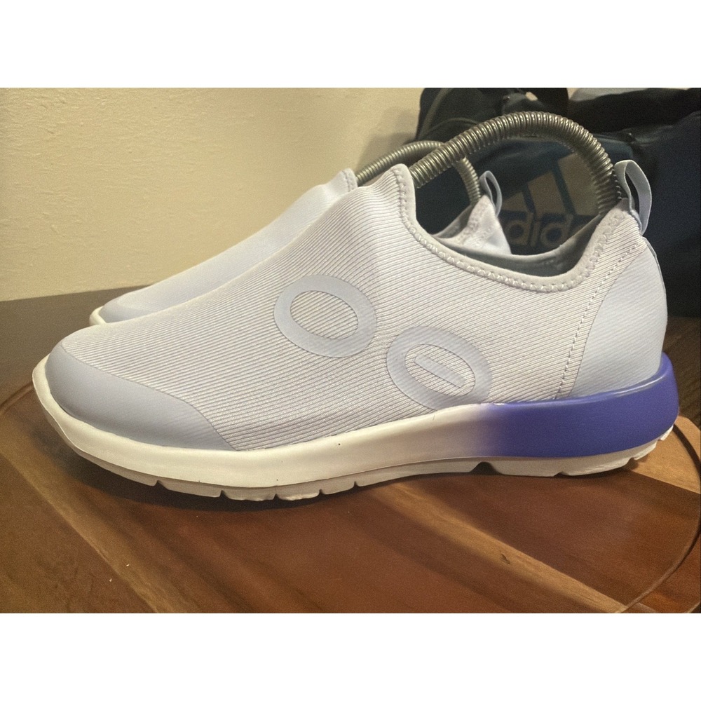 Oofos OOmg Sport Low Shoes Women’s Size 9 White Recovery Slip On Comfort Walking